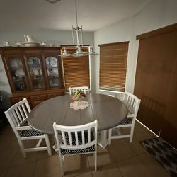 Dining table and chairs with leaf. Farmhouse style.