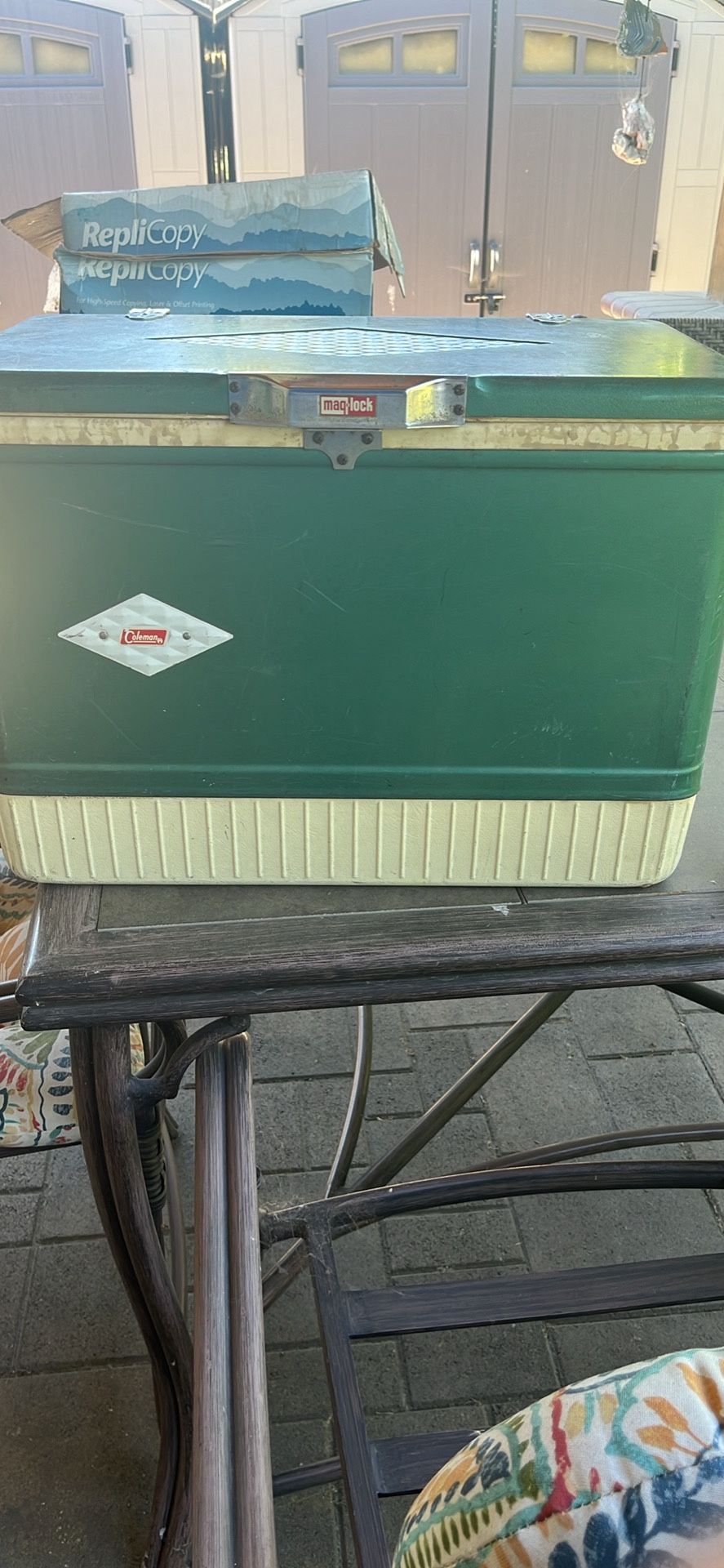 Coleman Vintage Cooler Ice chest Diamond