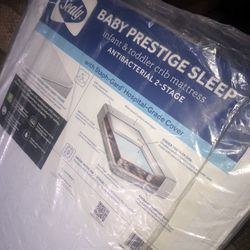 Baby Crib And Bedding 