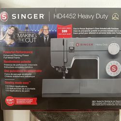Singer Sewing Machine HD4452