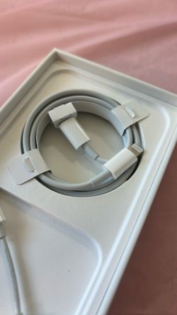 iPhone Charger & Adapters