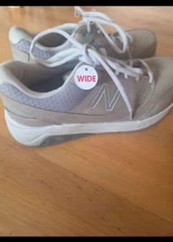 Wide width..size 7.5