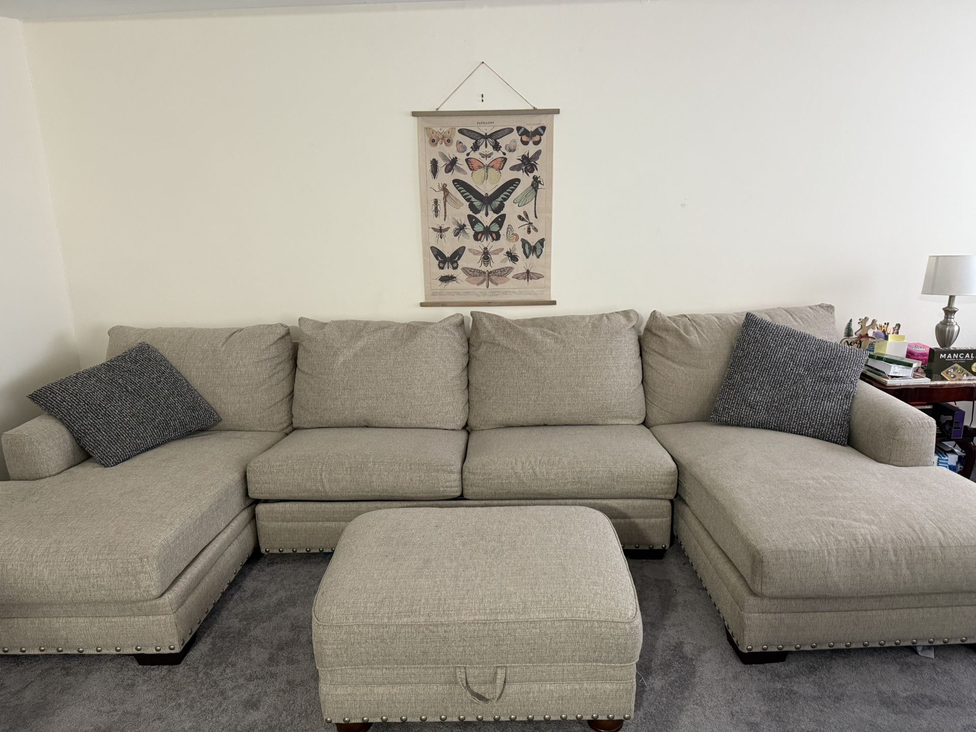 Beige Couch With Pullout Bed