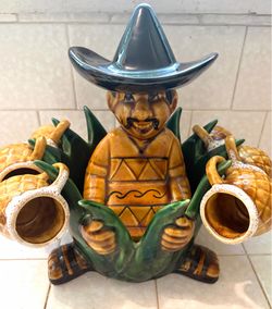 Vintage Mexican Ceramic Tequila Decanter & Shot Glass Complete Set