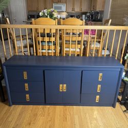 9 Drawer Dresser 
