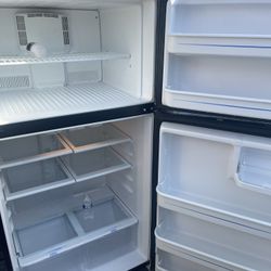 Refrigerador Muy  Bueno $120 Precio Firme 
