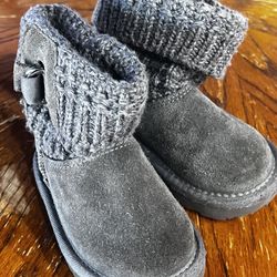 Ugg Boots Size 7 Kids 