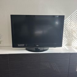 LG TV