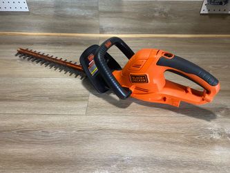BLACK+DECKER Hedge Trimmer