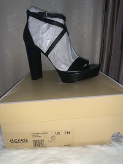 Michael Kors black heels