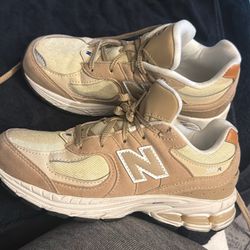 New Balance (size 3y)