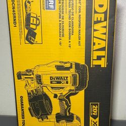 DEWALT
20V MAX Lithium-lon 15-Degree
Electric Cordless Roofing Nailer
Kit with 2Ah Battery Charger and Bag