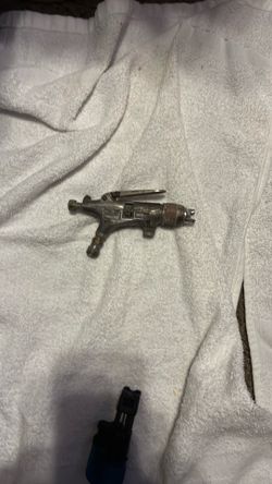 Touchup spray gun