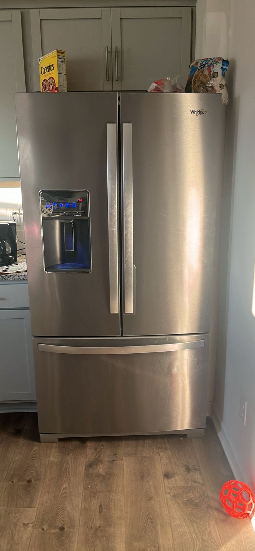 French Door Whirlpool refrigerator