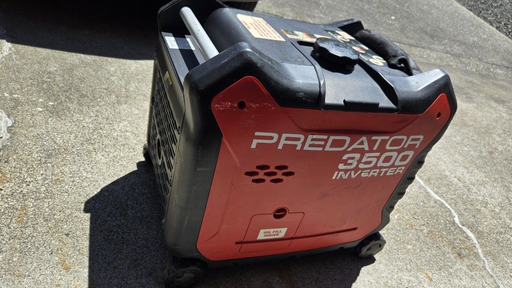Predator Generator Inverter 3500 Only 11 Hours