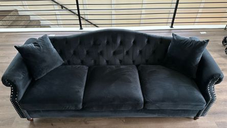 Black Velvet Sofa – Like New – 75”