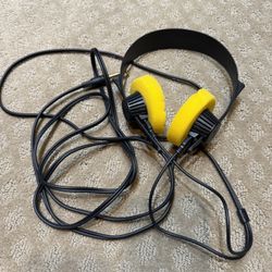 Sennheiser HD 414 Vintage Open-Back Headphones Original German-Made Yellow Pads
