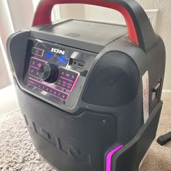 ION PATHFINDER 320 BIG SPEAKER WITH BLUETOOTH AND LIGHT RECHARGEABLE BATTERY 