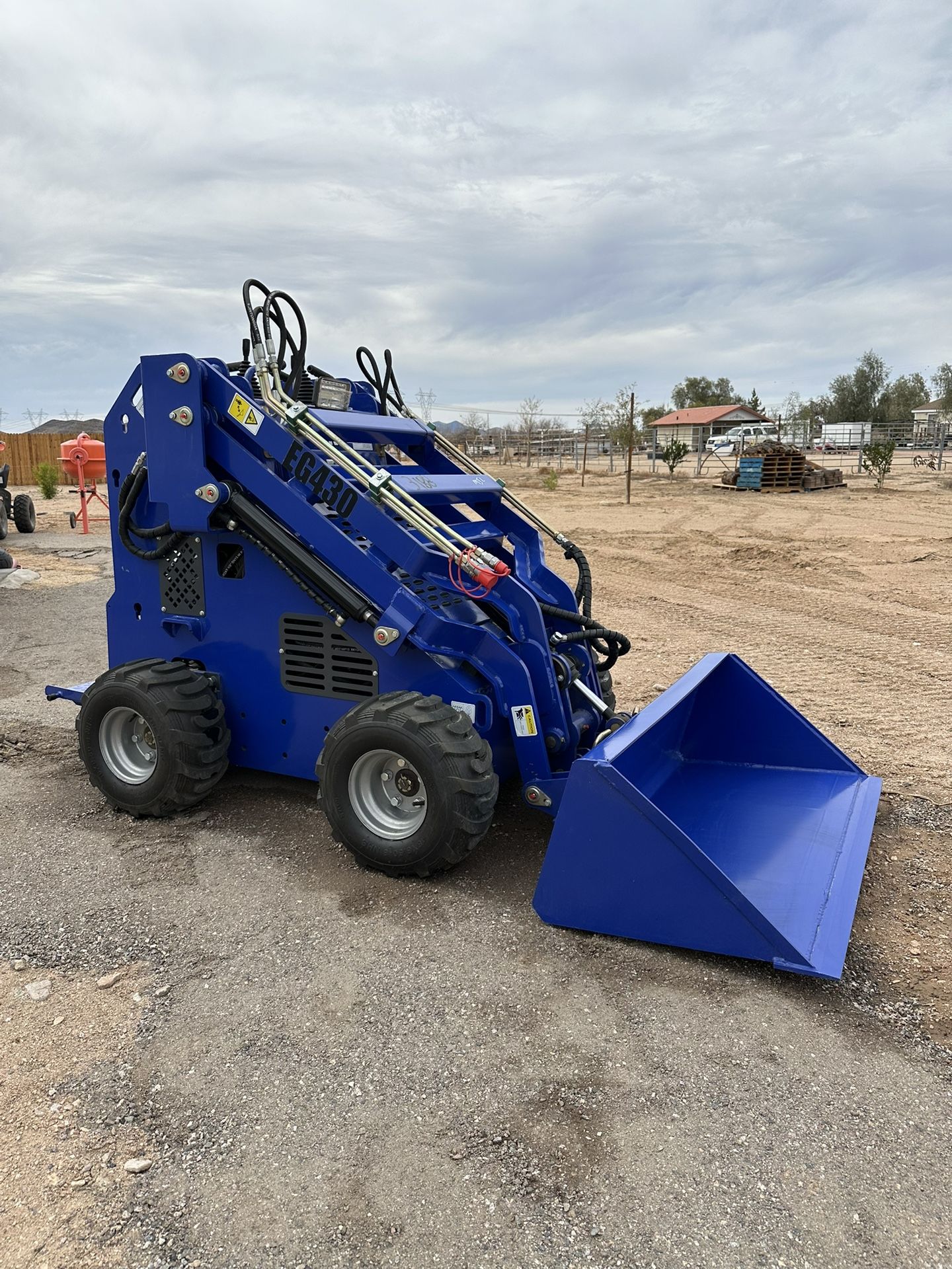 Mini Skid Steer