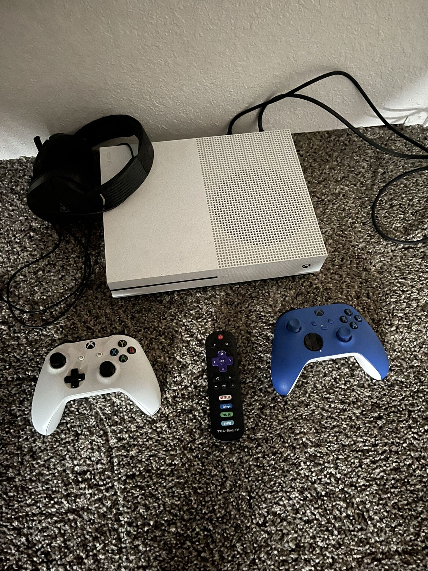 Xbox One S & Tv 