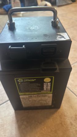 Tuttio OEM battery