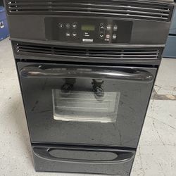 KENMORE GAS OVEN 24” COLOR BLACK USED IN GREAT CONDITION