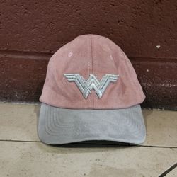 DC Comics Wonder Woman Six Flags Adjustable Adult Size Baseball Cap Hat Pink