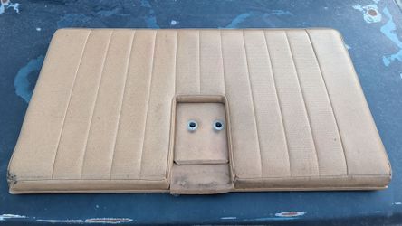 S123 Mercedes rear seat 3rd row tex vinyl jump seat w123 300TD wagon 300 TD backseat