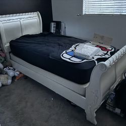 Twin Bed With Mattress And Box Spring  