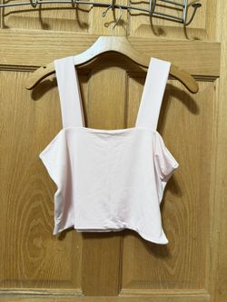 Baby Pink Crop Top - Women’s Size XL