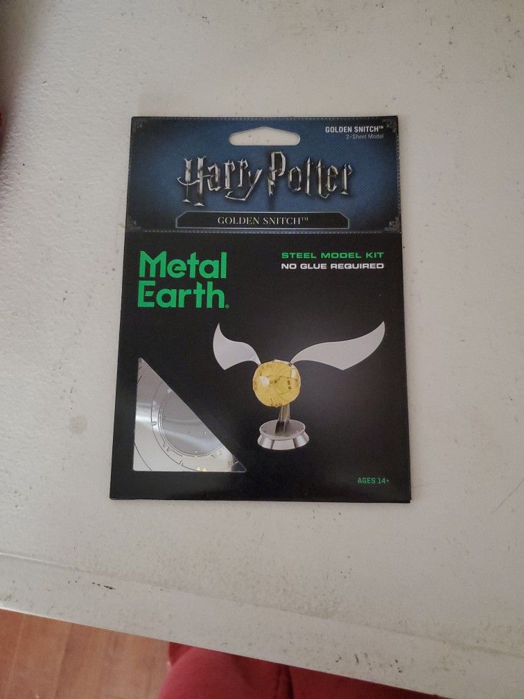 Harry Potter Metal Earth Golden Snitch