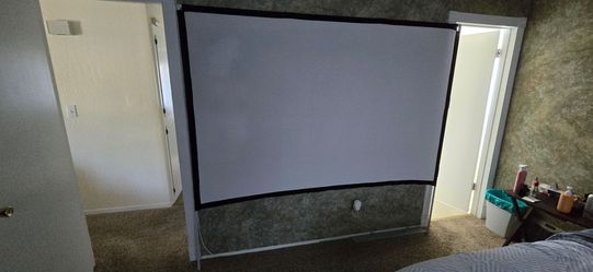 Projector Screen