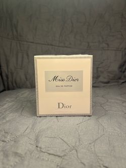 Moiss Dior