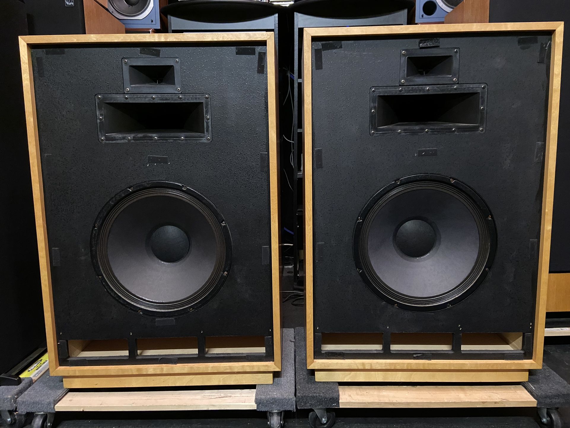 Klipsch Cornwall II Speakers