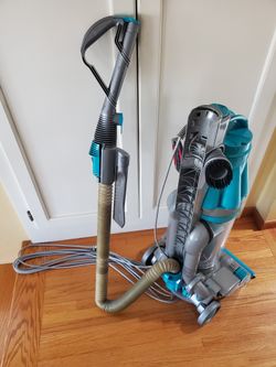 Dyson heavy duty vacuum cleaner DC07 for Sale in Chula Vista, CA