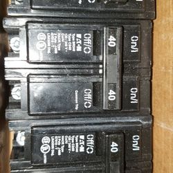 EATON Double POLE 40 AMPS BREAKER NEW
