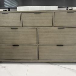 Dresser From Macys