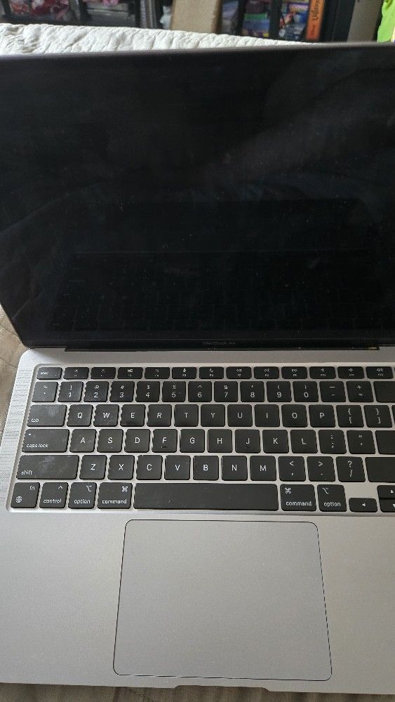 Macbook Pro (2020 Model)