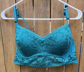 NWT PINK LACE PUSH-UP BRALETTE Size XXLG coverage for 40D, 42C and 42D please check the size chart