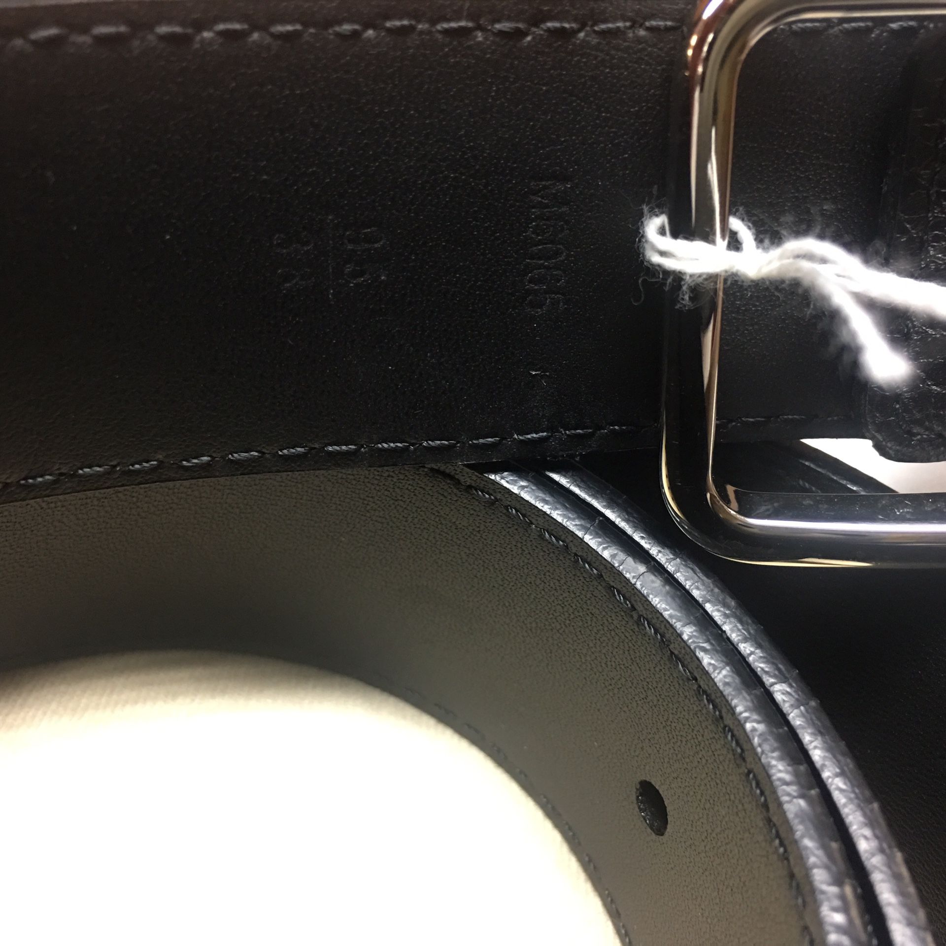 Lv Holographic Belt for Sale in Austin, TX - OfferUp