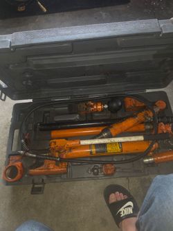 10 portable hydraulic puller kit