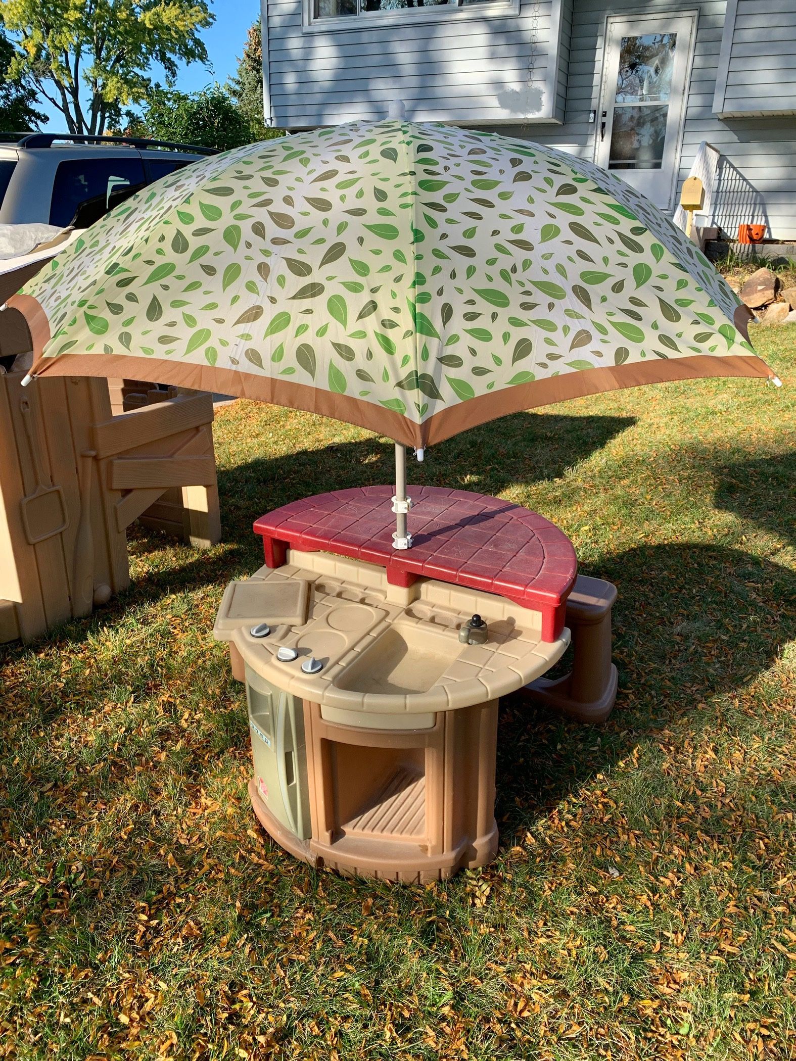 Outdoor Step2 Grill and Play Patio Cafe Set with Accessories