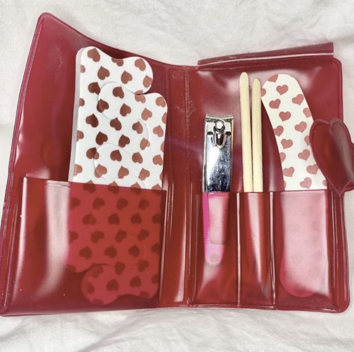 New Avon 7-piece Pedicure Tool Set With Case