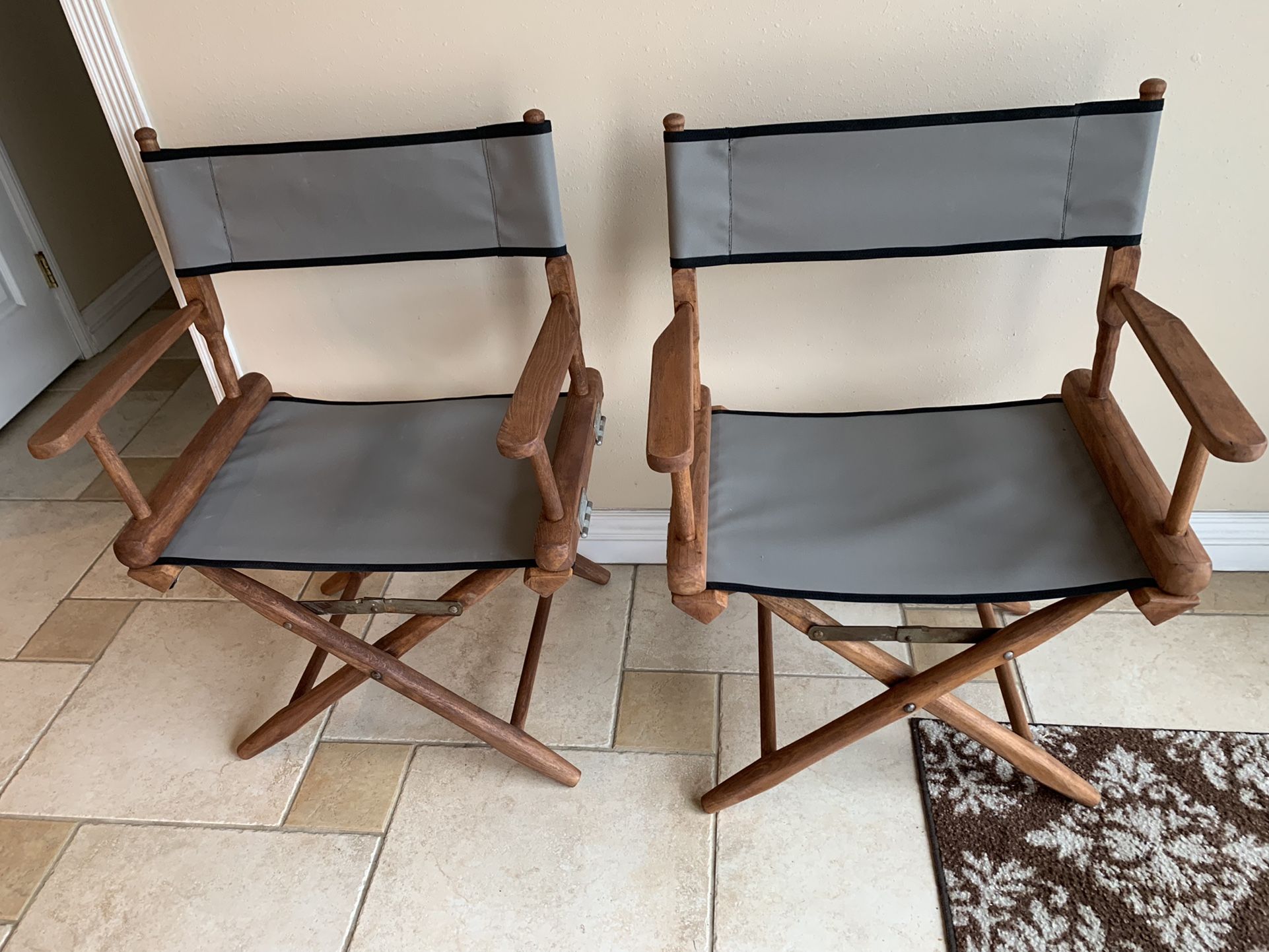 Telescoping Director Chairs