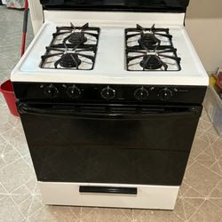 Crosley Gas Stove With Extra Burner