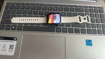 Apple Watch Series 8