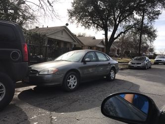 Ford Taurus