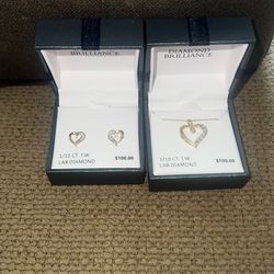 Matching Necklace And Earrings ( Heart~Gold)