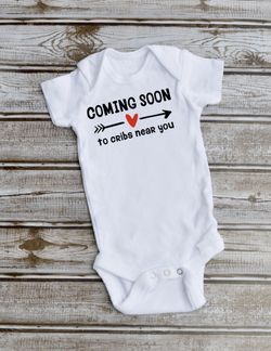 Cute pregnancy announcement onesie