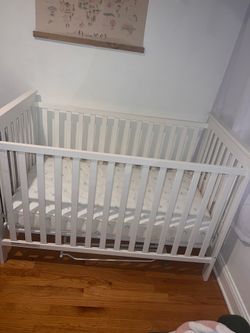 Delta Crib with Mattress